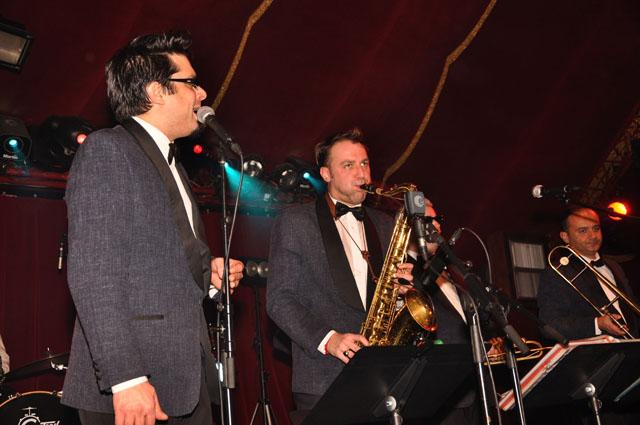 min 2011 12 10 cabaret sauvage 366